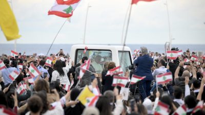 Líbano: Papa desafia todas as religiões a rejeitar «lógica da violência»