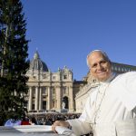 Natal: Papa desafia católicos a convidar pessoas pobres e sós para a Consoada