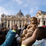 Vaticano: Papa desafiou católicos a serem um «presépio acolhedor» neste Natal