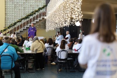 Natal: Jesus nasceu como «sem-abrigo» e conheceu a «indiferença», afirma D. Rui Valério