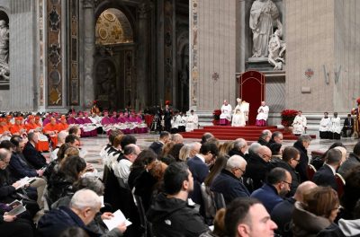 Ano Santo: Papa afirmou que é «um grande sinal» de um mundo novo, «renovado e reconciliado, no desígnio de Deus»