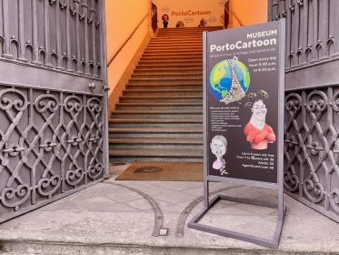 Arte: Irmandade dos Clérigos quer levar pessoas a «interrogar-se» através do Museu PortoCartoon, dedicado à caricatura