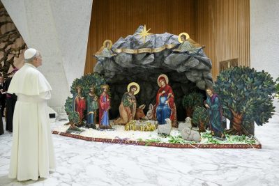 Natal: Papa afirmou que «o presépio e a árvore são sinais de fé e esperança»