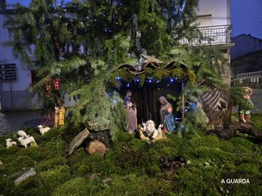 Guarda: «Sem o Natal, apenas com a razão que julga ocupar o lugar de Deus, deixa de haver onde nos enraizarmos», afirma D. José Pereira