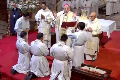 Évora: Arcebispo presidiu a ordenação de três diáconos, em dia de festa para a comunidade Canção Nova