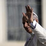 Vaticano: Papa alerta para promessas «transumanistas» de imortalidade