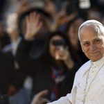 Vaticano: Papa critica «idolatria» financeira e «turbilhão» de atividades que esvazia ser humano