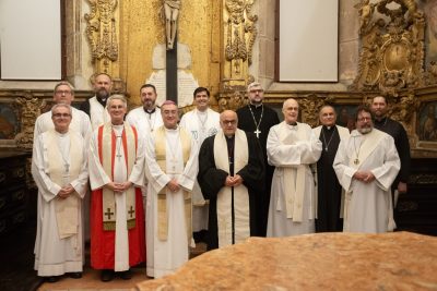 Ecumenismo: Bispo da Igreja Lusitana defendeu a «dignidade humana», na homilia que fez «com muita alegria» na catedral do Porto