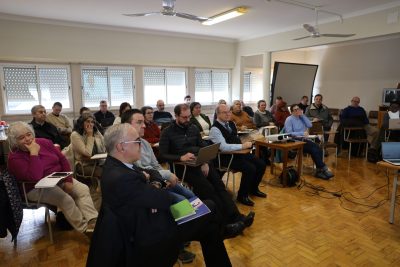 Catequistas atentos a «sinais de violência» e capazes de superar racismo – Emissão 18-01-2026