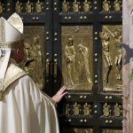 Jubileu: Papa Leão XIV encerra Porta Santa e questiona se a Igreja oferece «acolhimento» ou apenas «monumentos»
