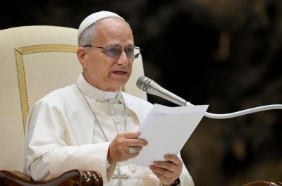Vaticano: Papa define Palavra de Deus como «estrela polar» e recusa fé «fossilizada»