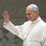 Vaticano: Papa alerta para risco de «confundir o falso com o verdadeiro» e pede uma televisão de «qualidade»