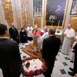 Vaticano: Papa cumpriu tradição de abençoar dois cordeiros na festa de Santa Inês