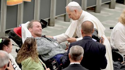 Dia Mundial do Doente: Leão XIV pede gestos de presença e proximidade «desinteressada» para combater «cultura do descarte e indiferença»