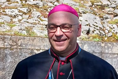 Ordinariato Castrense: D. Sérgio Dinis condecorado com a Cruz de São Jorge, no primeiro aniversário da ordenação episcopal