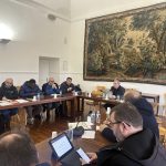 Santarém: «Um padre sem tempo para rezar e preparar as reuniões e celebrações comunitárias, necessita de rever a sua ocupação», alerta bispo