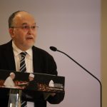 Diálogo Inter-religioso: Teólogo tunisino defende que Islão deve rejeitar legitimação religiosa do terrorismo