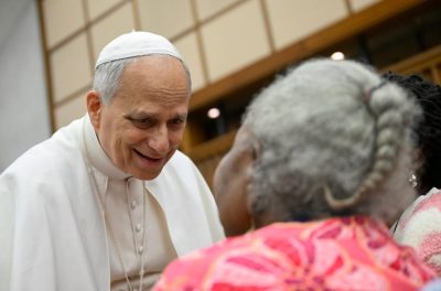 Vaticano: Papa dedica mensagem aos avós e idosos que «vivem na solidão ou se sentem esquecidos»
