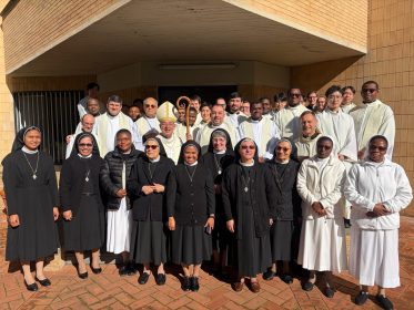 Roma: Colégio Pontifício Português celebrou 50 anos de «serviço» das Franciscanas de Nossa Senhora das Vitórias