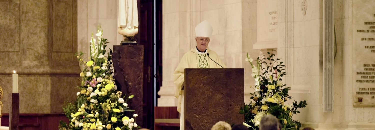 Fátima: Novo núncio apostólico reza pelas vítimas das tempestades, em Missa no Santuário (c/fotos)