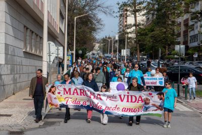 Vida: Plataforma algarvia apelou a «políticas concretas de apoio», e a «uma sociedade mais solidária»