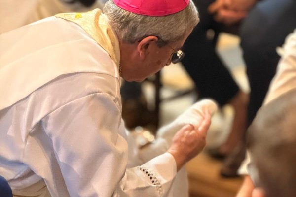 Santarém: Bispo explica que lava-pés é «amar e cuidar dos outros como Deus quer»