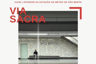 Porto: Jovens universitários promovem Via Sacra na Estação de Metro de São Bento