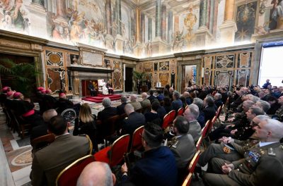 Vaticano: Papa afirma que vida militar é «vocação» ao serviço da paz e do bem comum