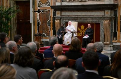 Vaticano: Papa elogia doação de órgãos como manifestação de solidariedade