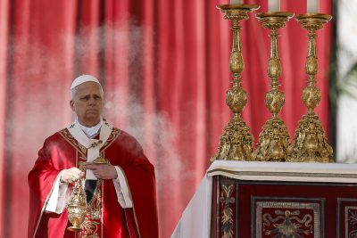 Vaticano: Papa lembra cristãos impedidos de viver a Semana Santa devido à guerra