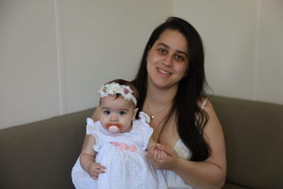 Dia da Mãe: «Demorei muito tempo para poder tocar nela», recorda Elisa Pereira, sobre internamento da filha que nasceu com malformação