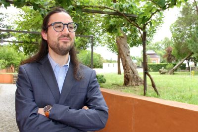 A casa que é Taizé, a estrada de regresso e o cabelo comprido de João Pedro Faria - Emissão 23-04-2026