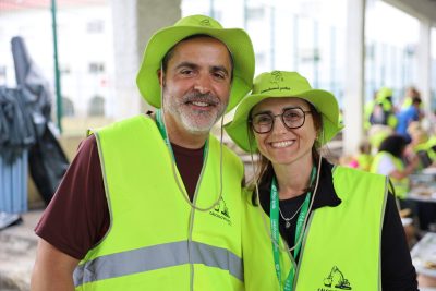 Fátima: Casal António e Natália caminha a pé até ao Santuário há três anos e admite que vida em comum «mudou completamente»