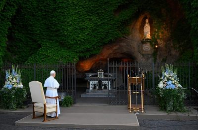 Vaticano: «A paz torna-se possível quando se escutar o grito de quem está privado dela», indicou o Papa