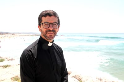 Setúbal: Pároco alerta para pobreza escondida na Costa da Caparica e sublinha importância da proximidade na ação da Igreja