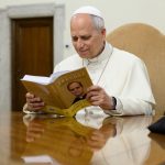 Vaticano: Papa vai encontrar-se com grupo de escritores de todo o mundo