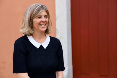 Os olhos e as vidas de mulheres mães reclusas que Sofia Simões decidiu acompanhar - Emissão 28-05-2026