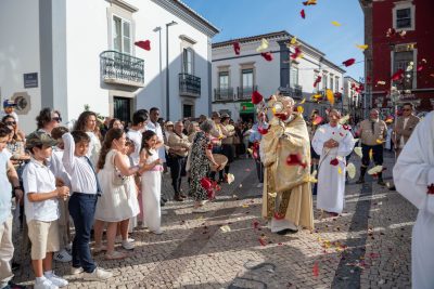 Corpo de Deus: Bispo do Algarve afirmou que «só uma Igreja apaixonada pela Eucaristia se torna geradora de vocações e ministérios»