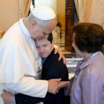 Vaticano: Algoritmos nunca devem «decidir sobre a vida de um determinado embrião ou de uma pessoa idosa» - Leão XIV