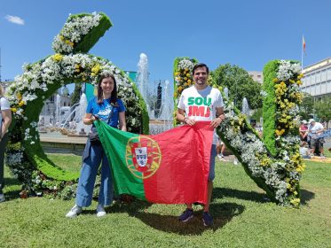 Espanha: David e Maria Inês, da Diocese de Vila Real, viajaram até Madrid para acompanhar visita de Leão XIV