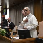 Vaticano: Papa diz que sinodalidade é mais do que debate sobre «poder de decidir»