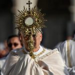 Corpo de Deus: Papa elogia procissões como «testemunho público da fé»