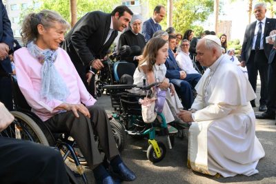 Espanha: Papa pede aposta no apoio aos mais pobres e frágeis da sociedade