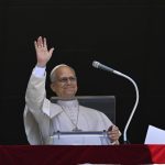 Vaticano: Papa adverte contra sabedoria que se transforma em «arrogância» e aponta cruz como «escola de liberdade»