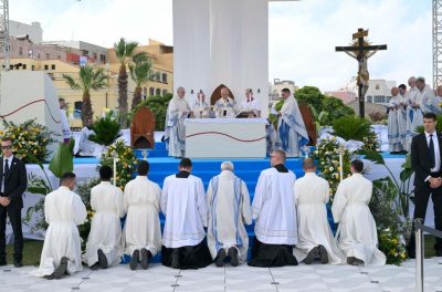Lampedusa: Papa exige plano «estratégico» da Europa para migrantes e alerta contra indiferença