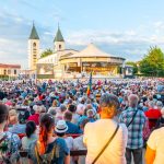 Bósnia: Santuário de Medjugorje sofre ato de vandalismo e estátua da Virgem Maria é atingida