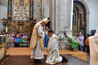 Lamego: Diocese viveu dia de festa com ordenação de sacerdote (c/fotos)