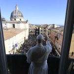 Vaticano: Leitura, oração e desporto – a receita das férias do Papa