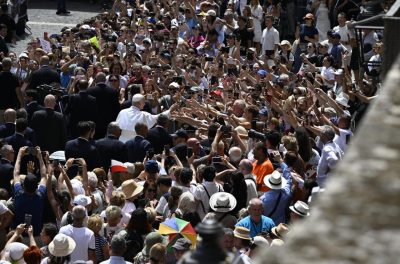 Dia Mundial dos Avós: Papa apela à valorização do «precioso papel» dos idosos