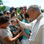 Vaticano: Papa recomenda férias sem consumismo e apela ao apoio aos mais frágeis
